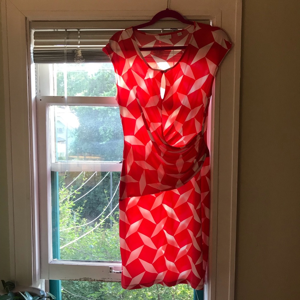 THE dress for curvy bodies.